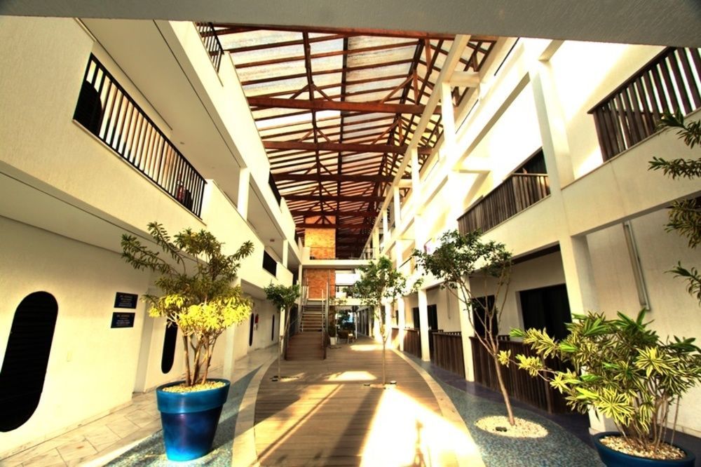 בומבינאס Hotel Atlantico מראה חיצוני תמונה